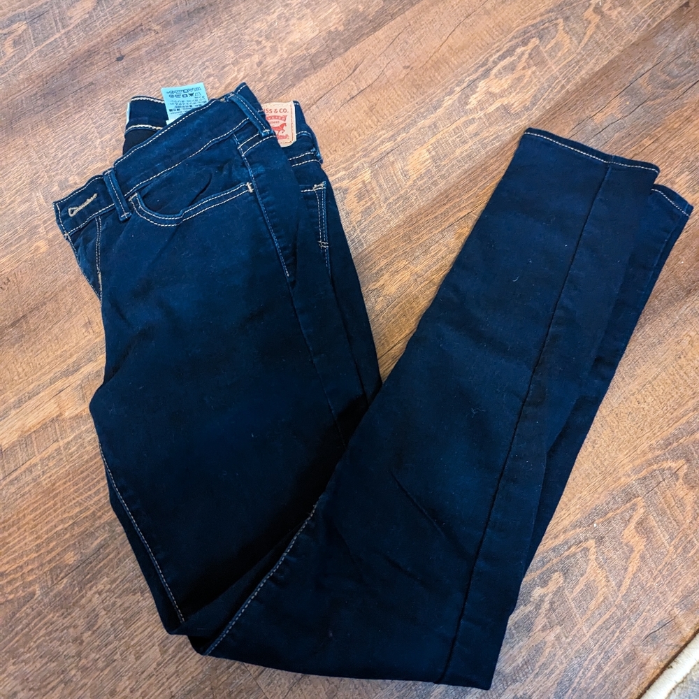 Levi's 710 Super Skinny Jeans Dark Wash